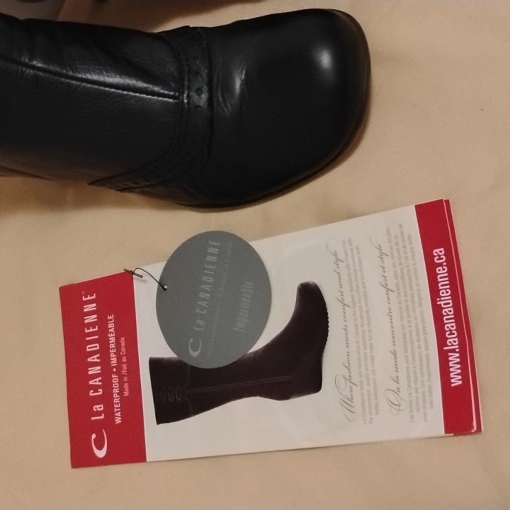 La Canadienne Tahra Kitten Heel Tall Black Leather Boots Size 7 - Picture 8 of 8